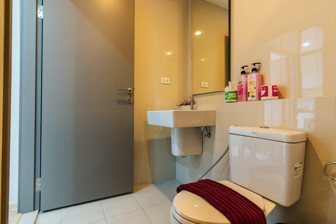 The Base Central Pattaya By Pattaya Holiday Екстер'єр фото