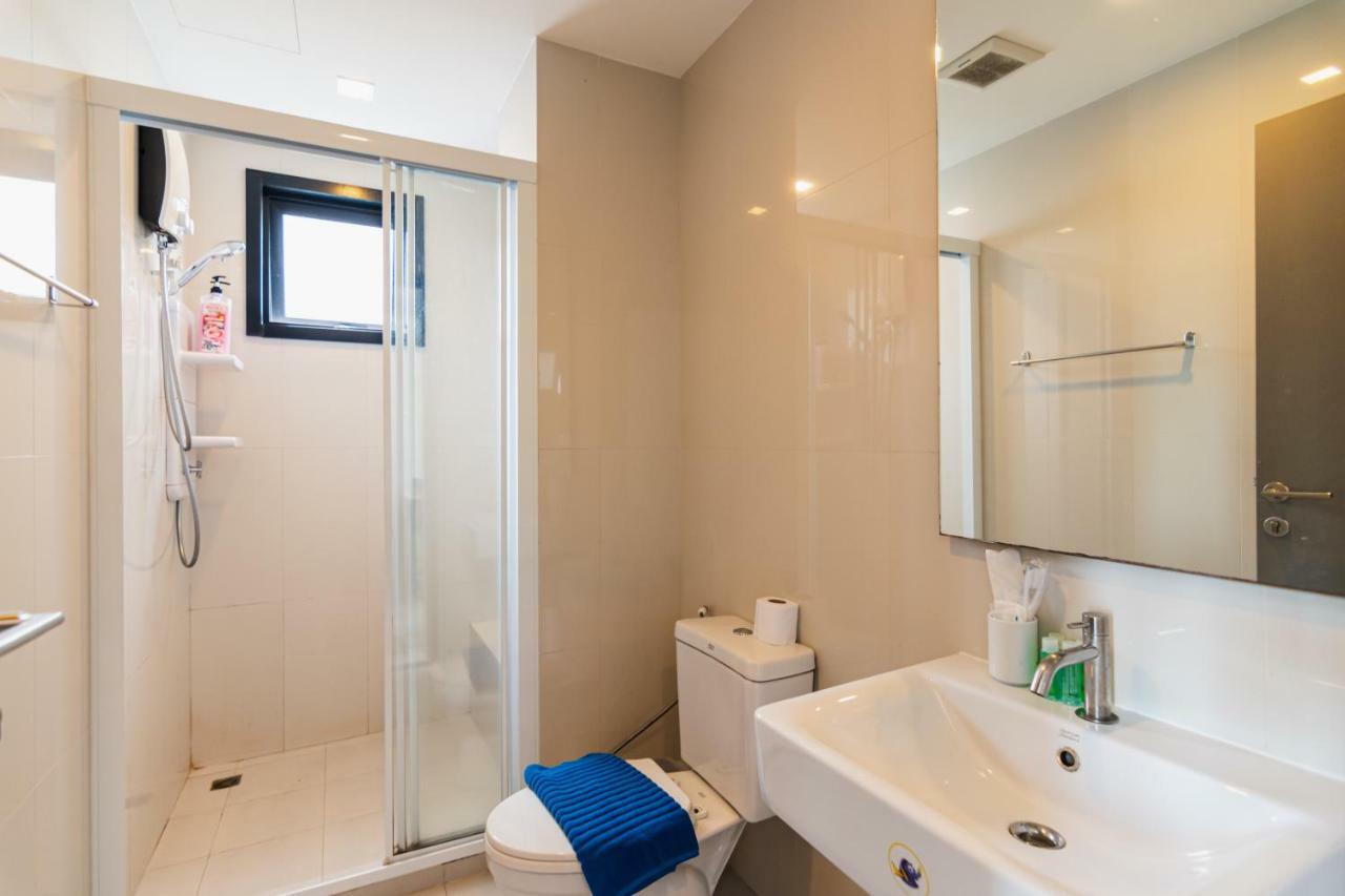 The Base Central Pattaya By Pattaya Holiday Екстер'єр фото