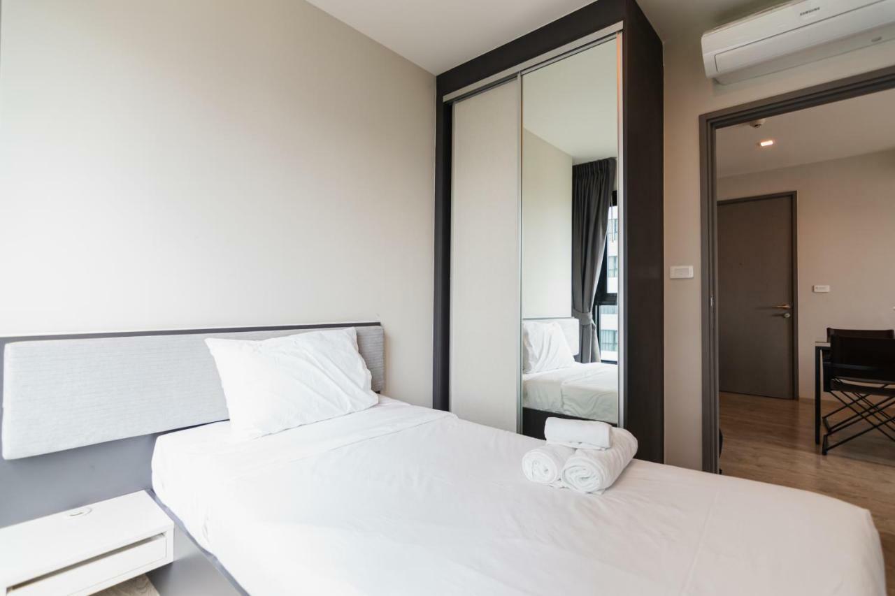 The Base Central Pattaya By Pattaya Holiday Екстер'єр фото